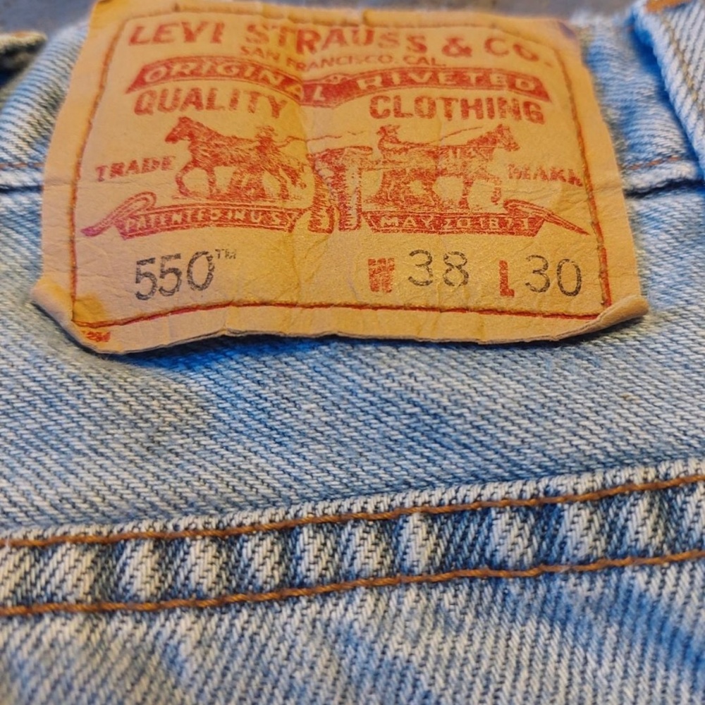2 pair of Levi’s 550 jeans